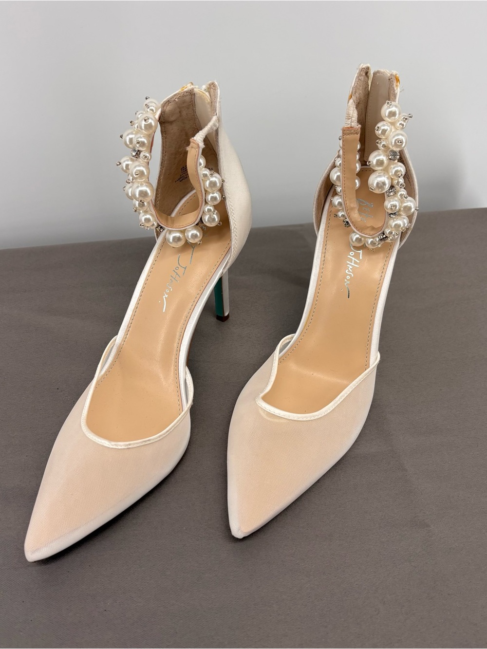 Elegant Pearl-Ankle Cream Pointed Toe Heels - Women